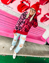 Load image into Gallery viewer, Beanie with Pom
