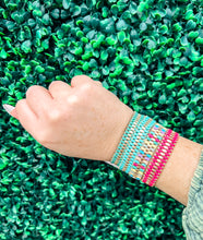 Load image into Gallery viewer, Metal stretch bracelet
