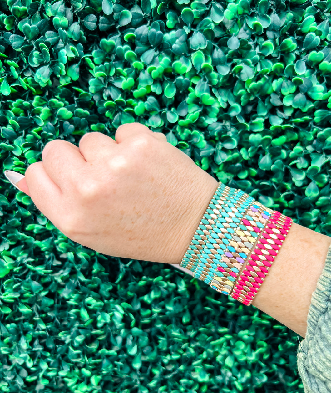 Metal stretch bracelet