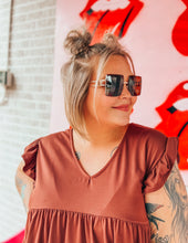 Load image into Gallery viewer, Square Frame Oversized Sunnies
