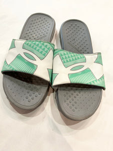 Mint Under Armor Shoes, 10