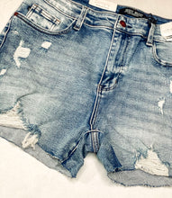 Load image into Gallery viewer, Judy Blue Hi-Rise destroyed shorts 150074
