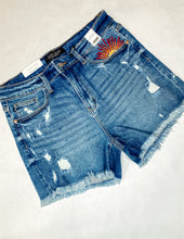 Load image into Gallery viewer, Judy Blue Hi-Rise Sun Embroidery Shorts 150112
